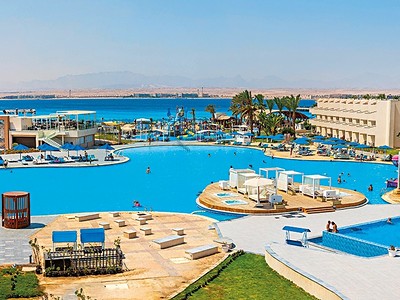 Hotel The v Luxury Resort
