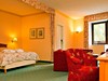 285 junior suite