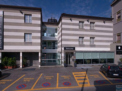 Cdh Hotel