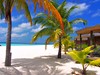 KUREDU ISLAND RESORT 4*    PLÁŽ