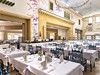 Restaurace