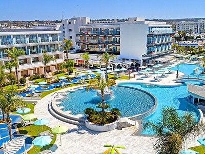 Hotel Faros