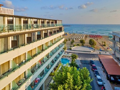 Kriti Beach Hotel