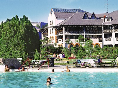 Hunguest Hotel Flóra