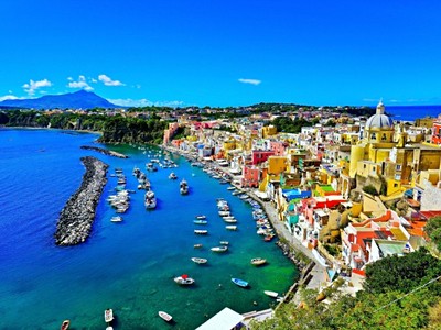 Ischia-Capri-Procida v turistickém rytmu
