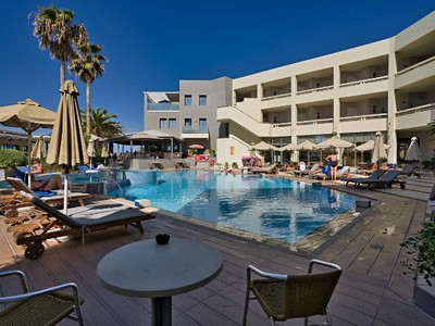 Pearl Beach Crete