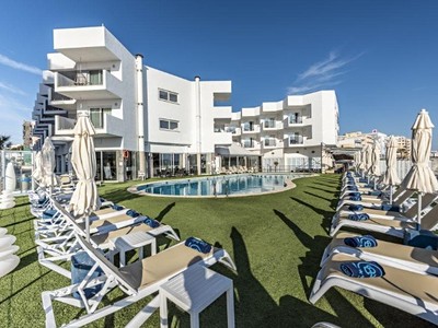 Thb Gran Bahía