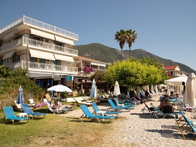 Nidri Beach