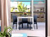 Balkon hotelového pokoje