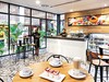 Cafe bar