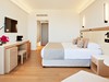 Hotel Golden Coast Beach