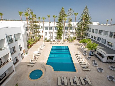 Anthea Apartment
