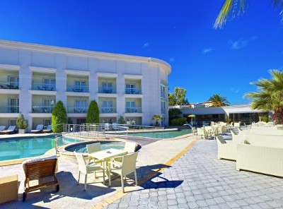 Apolamare Hotel