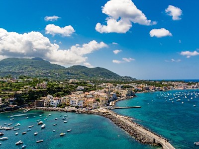 Termální ostrov Ischia s výlety v seniorském rytmu