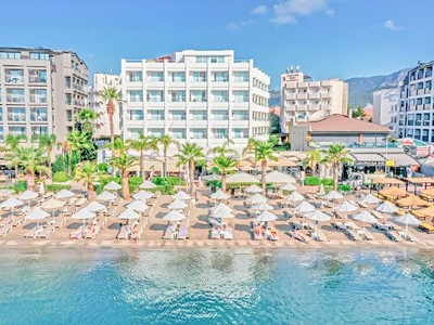 Beachfront Hotel