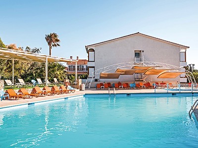 Hotel Samian Blue Village