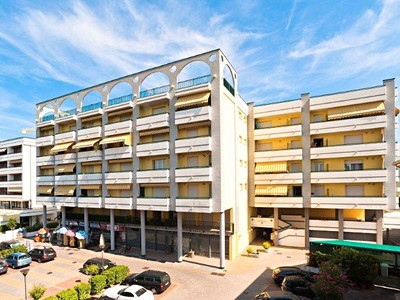 Residence Cristoforo Colombo s bazénem