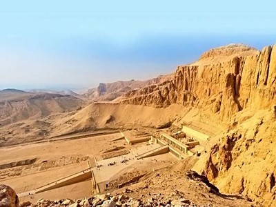 Hatšepsut 5 - lodí po Nilu s pobytem u moře - Hurghada