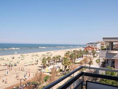 Rimini - Viserbella - Hotel Leone