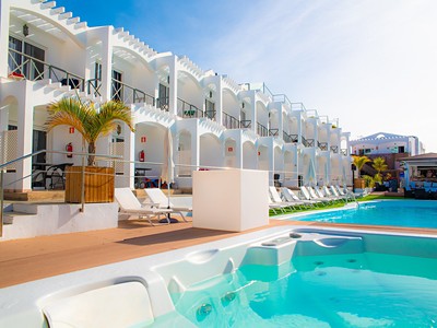 Vista Bonita Gay Resort