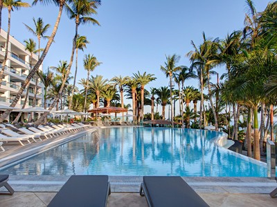 Hotel Fariones
