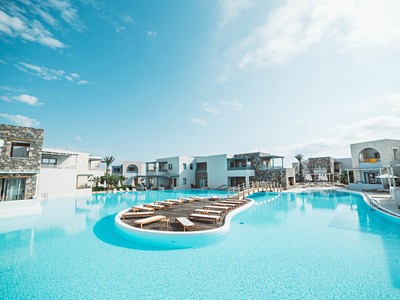 Hotel Ostria Beach Resort and Spa