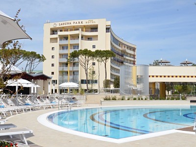 Hotel Laguna Park