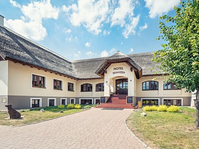 Hotel Skanzen
