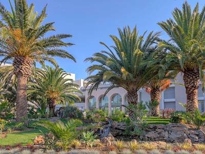 Hotel Caravia Beach