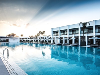 Hotel Paloma Finesse Side