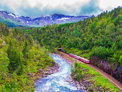 Vlakem krajinou fjordů z Osla do Bergenu