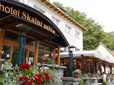 Hotel Skalní mlýn