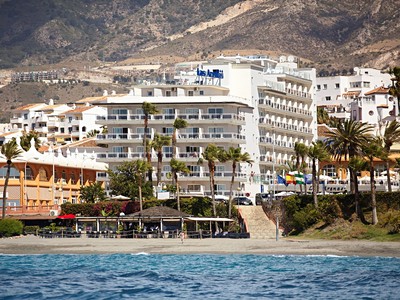 Hotel Las Arenas Affiliated by Melia