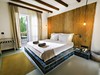 VERY CHIC HOTEL #4