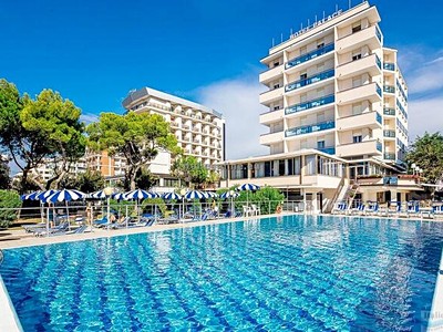 Hotel Palace