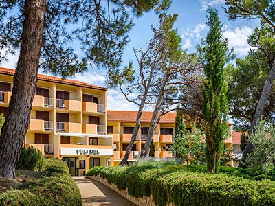 Veli Mel Hotel