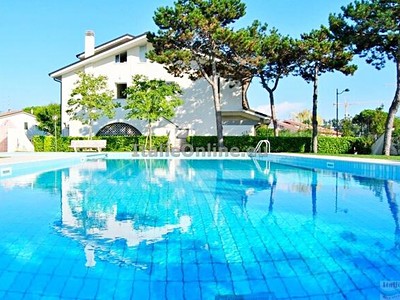 Condominio Vega