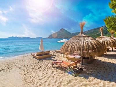 Relax na plážích Mallorky + Pobřežní Plavba Lodí + Jardines De Alfabia (letecky