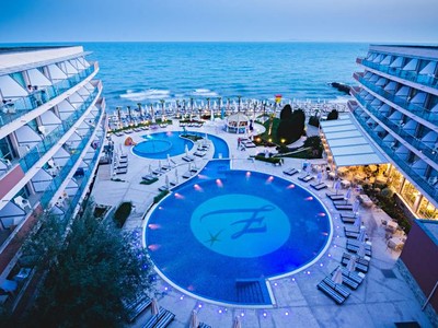 Hotel Sandy Bay
