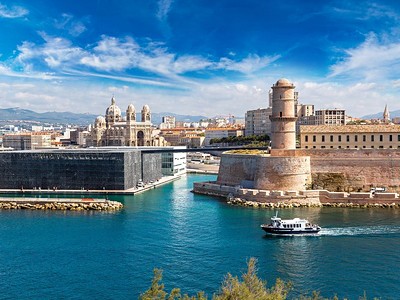 To nejkrásnější z Provence + Marseille + Opatství Sénanque (letecky z Prahy)