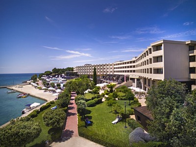 Island Hotel Istra: Pobyt se snídaní nebo polopenzí 3 až 7 nocí
