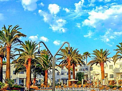 Labranda Corralejo Village
