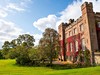 Scone_Palace_1_Skotsko_Spurek_Radynacestu.jpg