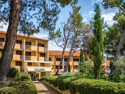 Veli Mel Sunny Hotel: Pobyt s polopenzí
