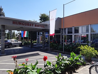Hunguest Hotel Freya: Zkrácený pobyt s polopenzí a vstupem do lázní
