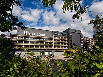 Hotel Park: Pobyt se snídaní nebo polopenzí