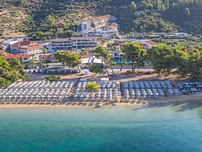 Lagomandra Beach Hotel