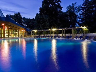Ensana Health Spa Resort Hévíz: Relax v termálech s polopenzí na 7 a více nocí