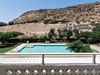 Balkon hotelového pokoje