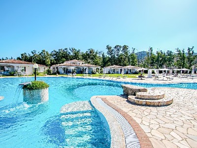 Limone Beach Resort